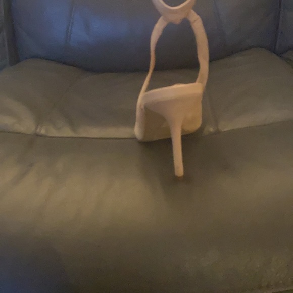 Tie up high heels - Picture 5 of 9